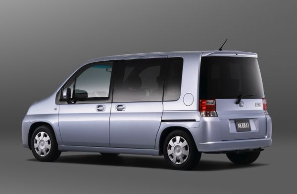 הונדה מוביליו ‏2004. מרכב, צורה. קומפקט וואן, 1 דור, שדרוג