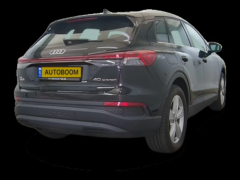 Audi Q4 e-tron с пробегом, 2024