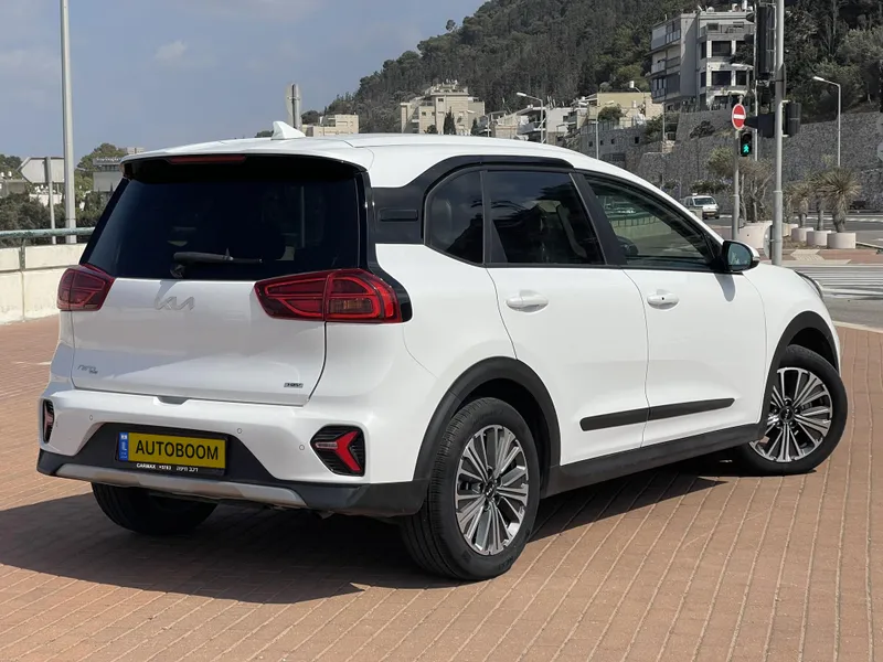 Kia Niro Plus с пробегом, 2022, частная рука