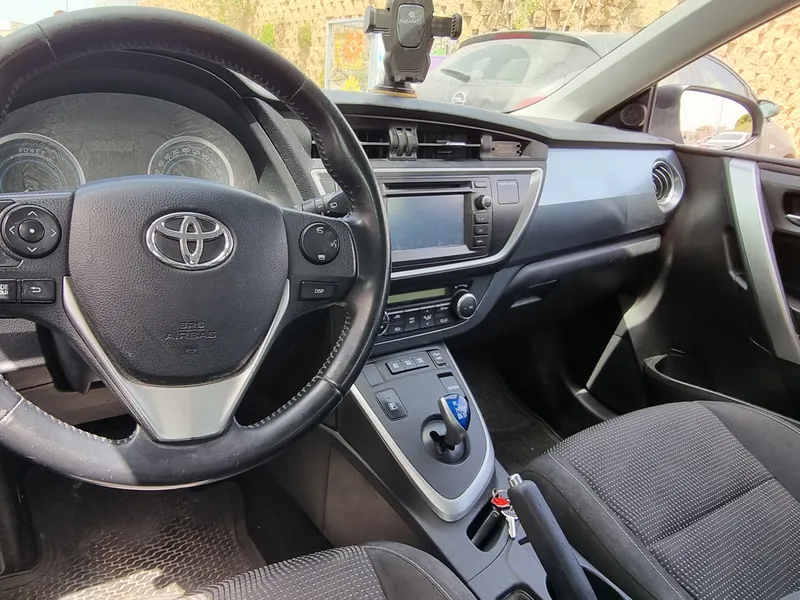 Toyota Auris 2ème main, 2014, main privée