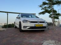Volkswagen Golf 2nd hand, 2018, private