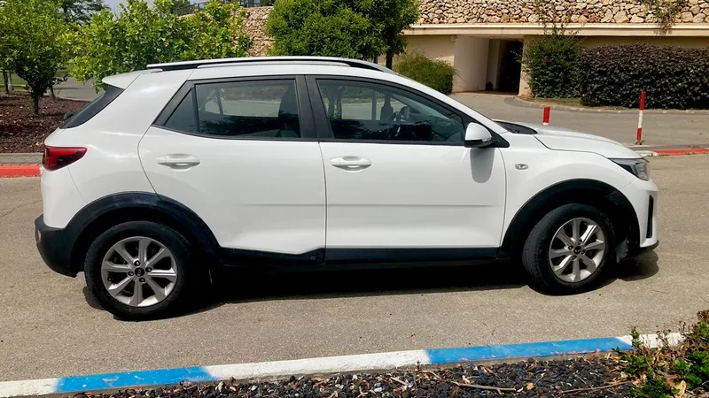 Kia Stonic 2nd hand, 2021