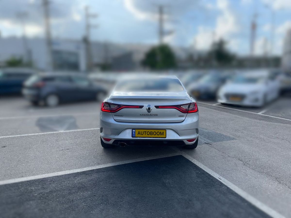 רנו מגאן יד 2 רכב, 2018