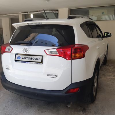 Toyota RAV4 2nd hand, 2015, private hand