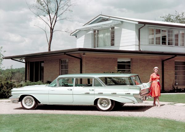 פונטיאק בונוויל 1959. מרכב, צורה. סטיישן 5 דלתות, 2 דור
