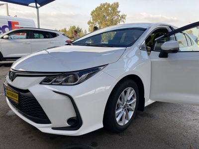 Toyota Corolla 2nd hand, 2023
