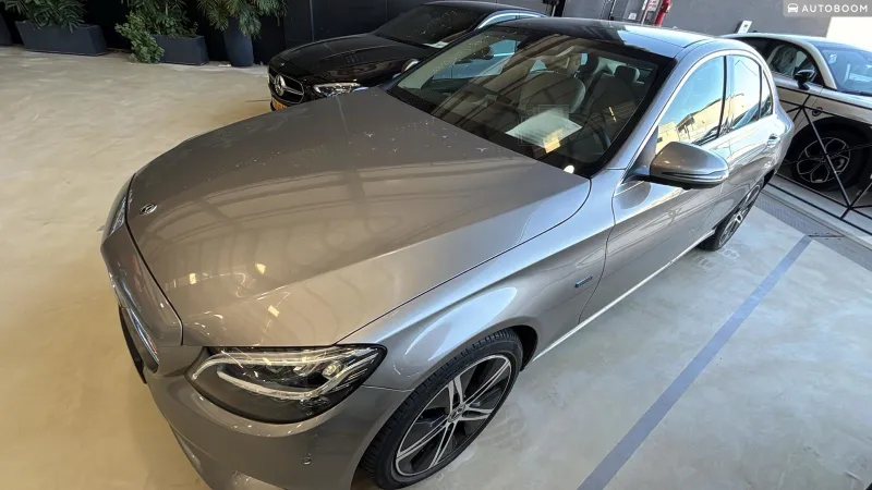 Mercedes C-Class 2ème main, 2020