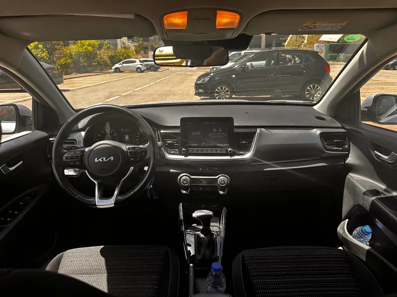 Kia Stonic с пробегом, 2023, частная рука
