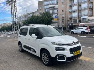 Citroen Berlingo, 2022, фото