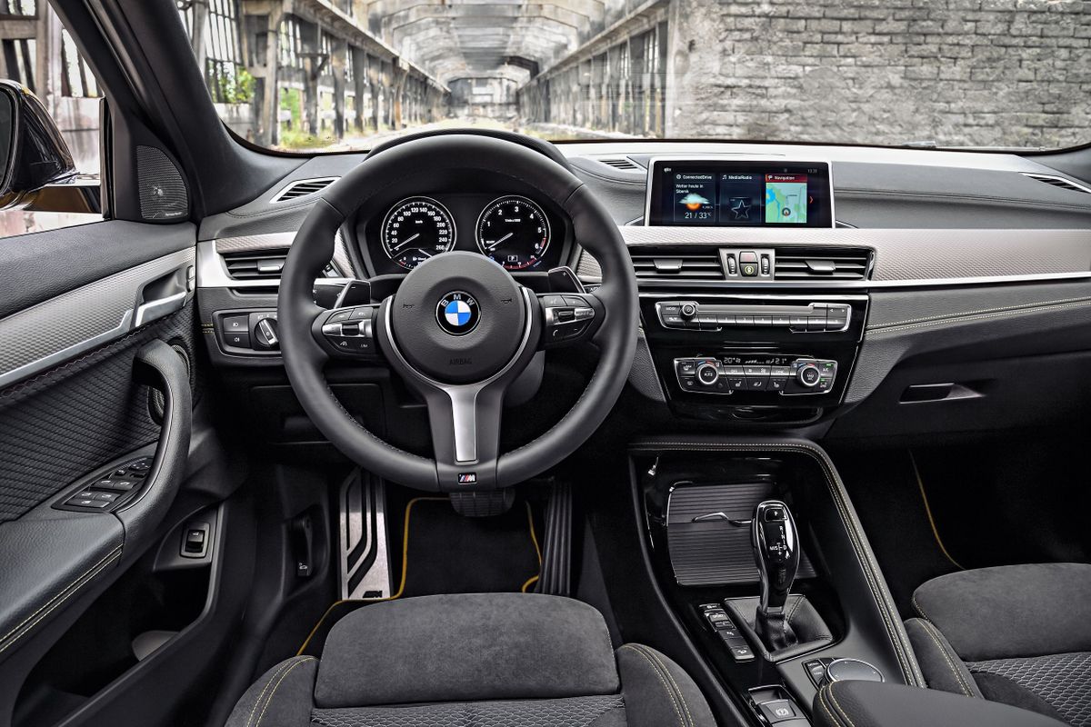 BMW X2 2017. Front seats. SUV 5-doors, 1 generation