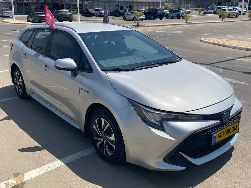 Toyota Corolla 2nd hand, 2020