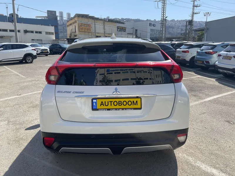 מיצובישי אקליפס קרוס יד 2 רכב, 2020, פרטי