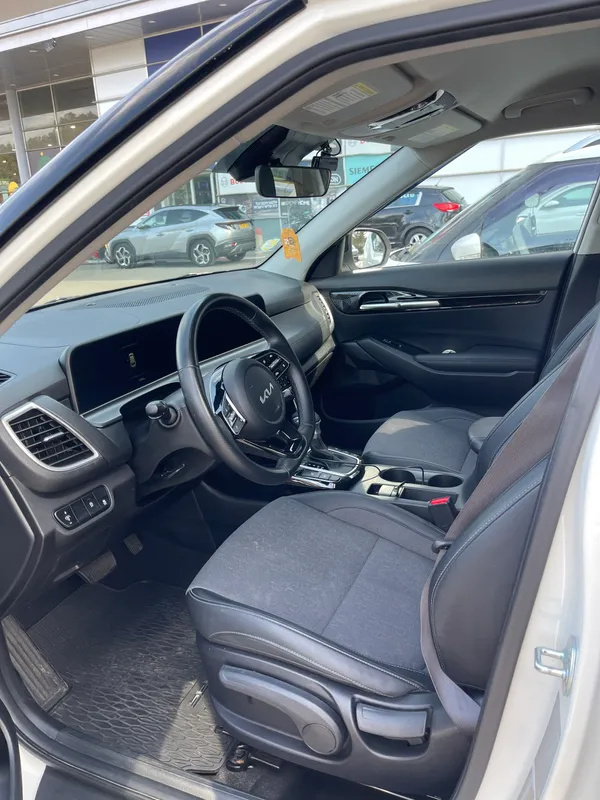 Kia Seltos 2nd hand, 2024, private hand