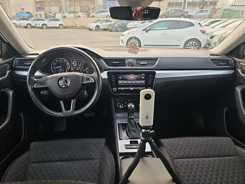 Škoda Superb 2ème main, 2020, main privée