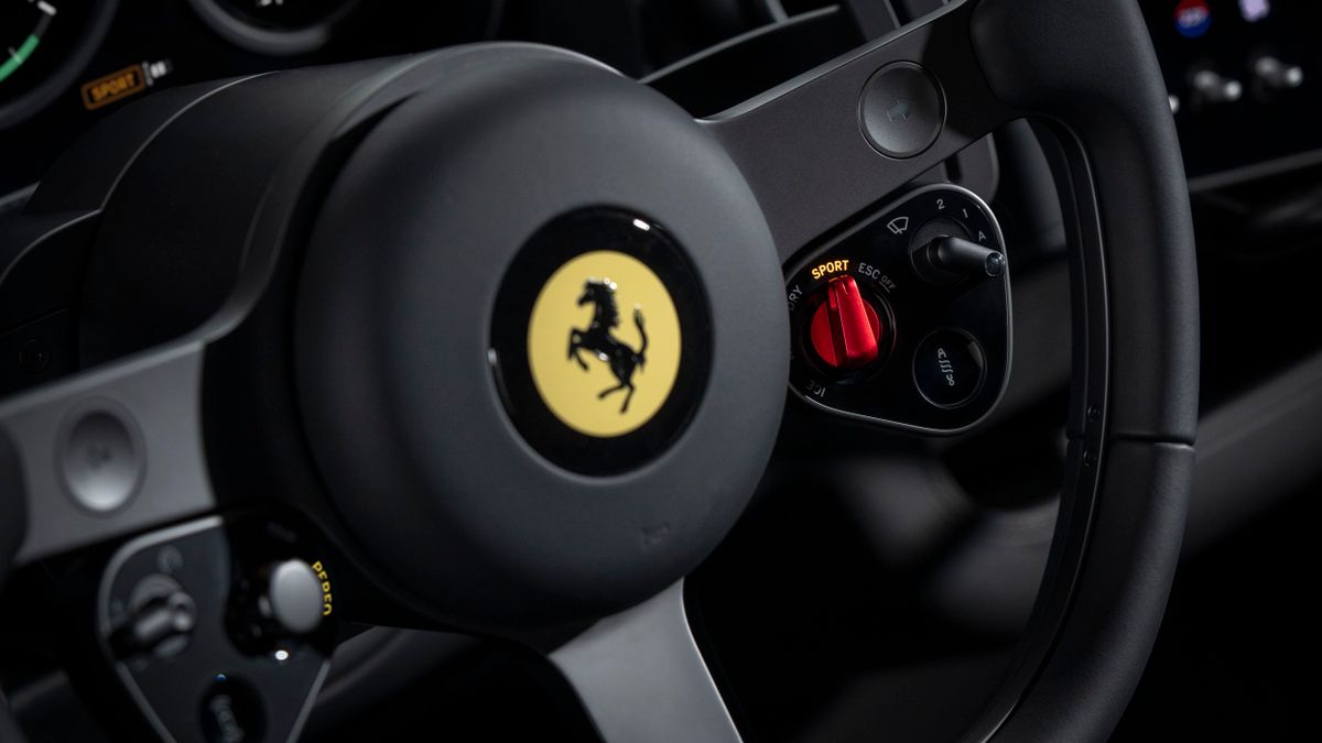 Ferrari. Руль.