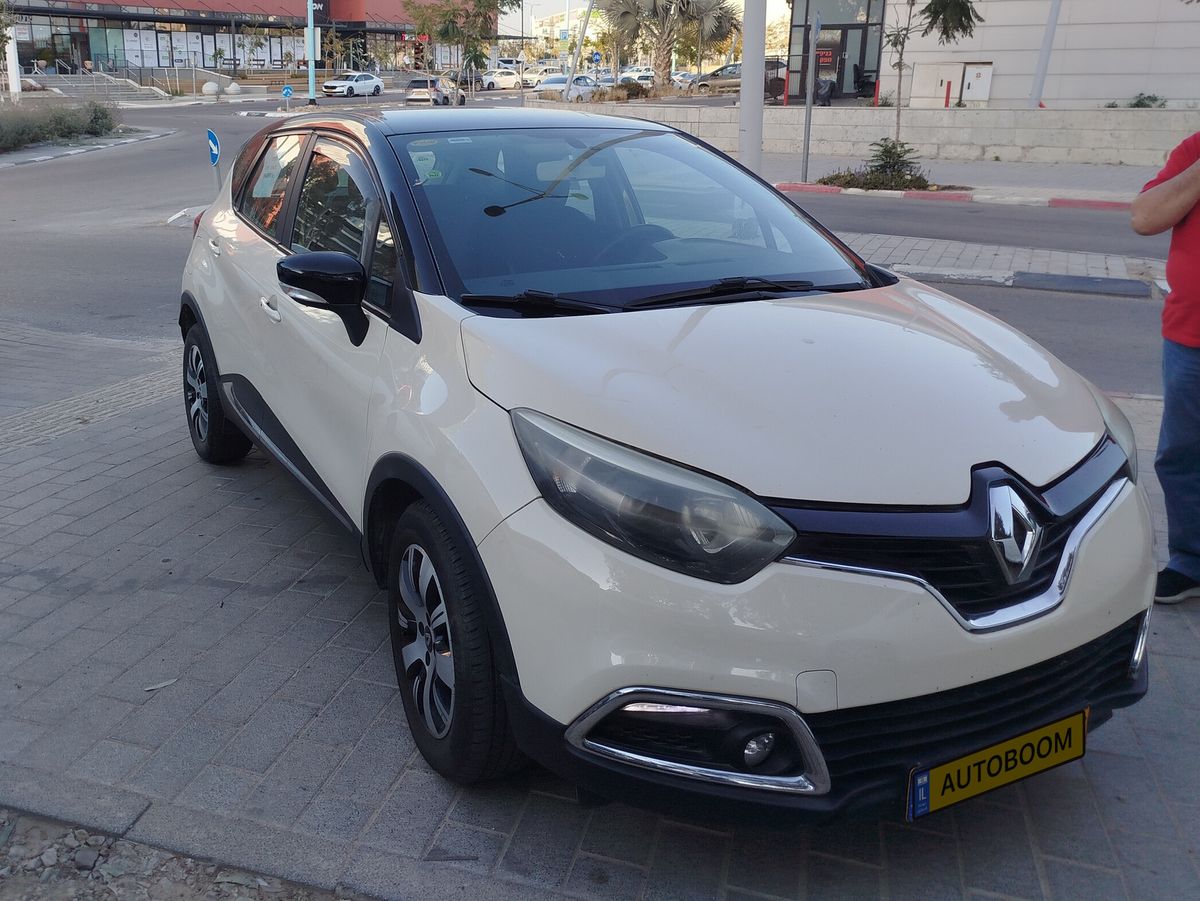 Renault Captur 2nd hand, 2016, private