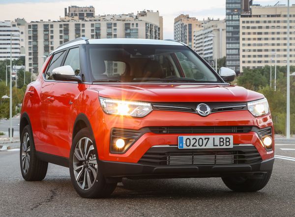 SsangYong Tivoli 2019. Bodywork, Exterior. SUV 5-doors, 1 generation, restyling