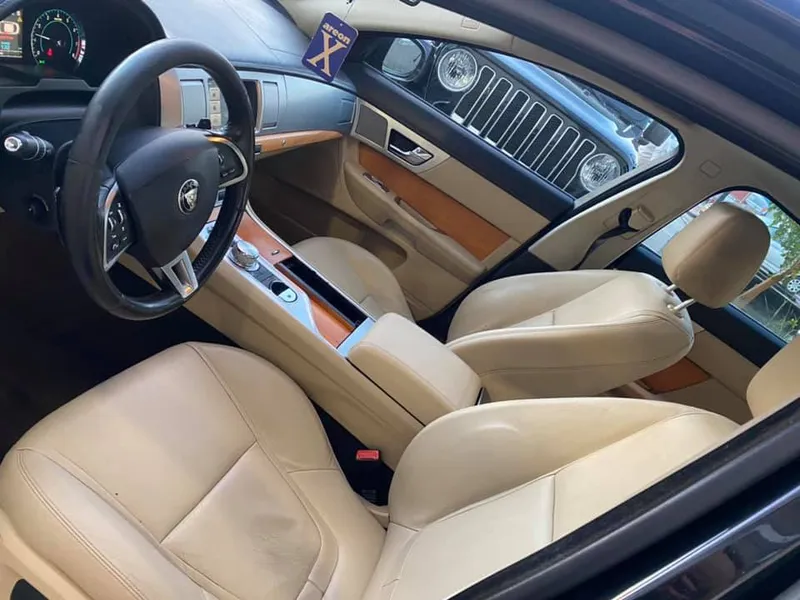 Jaguar XF 2nd hand, 2014
