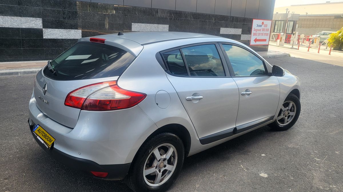 Renault Megane с пробегом, 2010