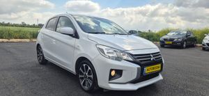 Mitsubishi Space Star, 2020, фото