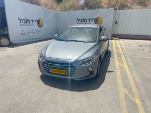 Hyundai Elantra, 2017, фото