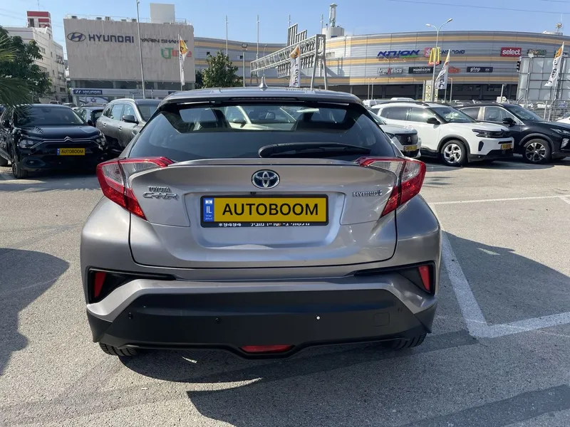 Toyota C-HR 2ème main, 2019, main privée