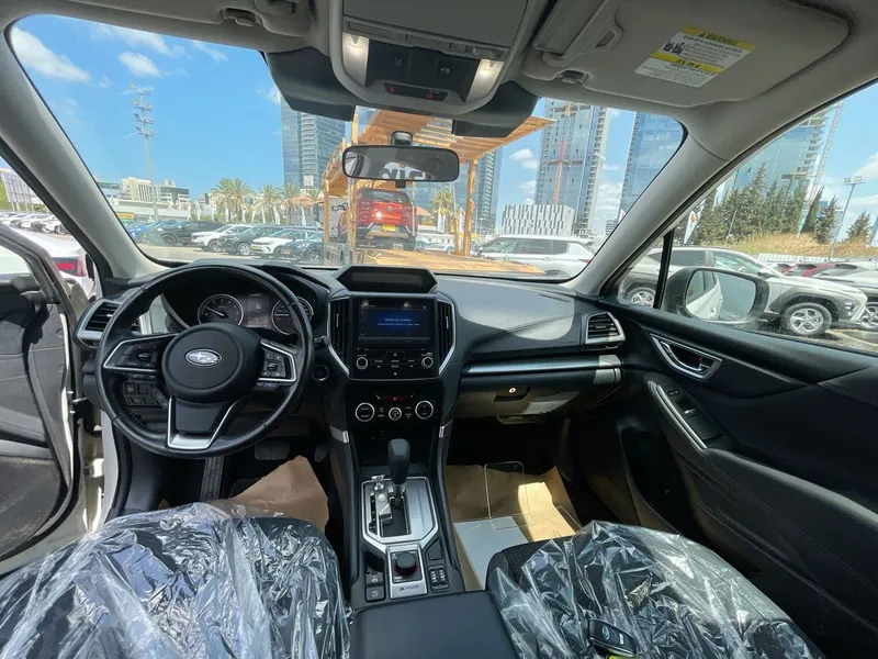 Subaru Forester с пробегом, 2022
