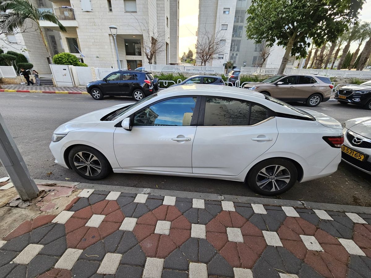 ניסאן סנטרה יד 2 רכב, 2021, פרטי