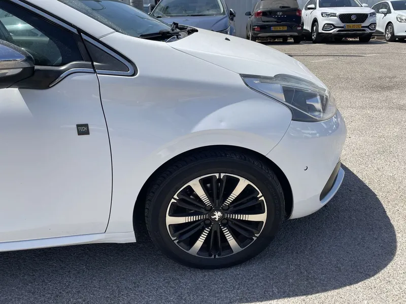 Peugeot 208 2ème main, 2019, main privée