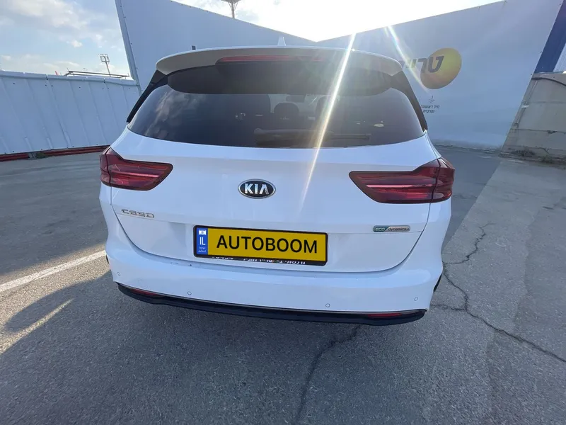 Kia Ceed с пробегом, 2021