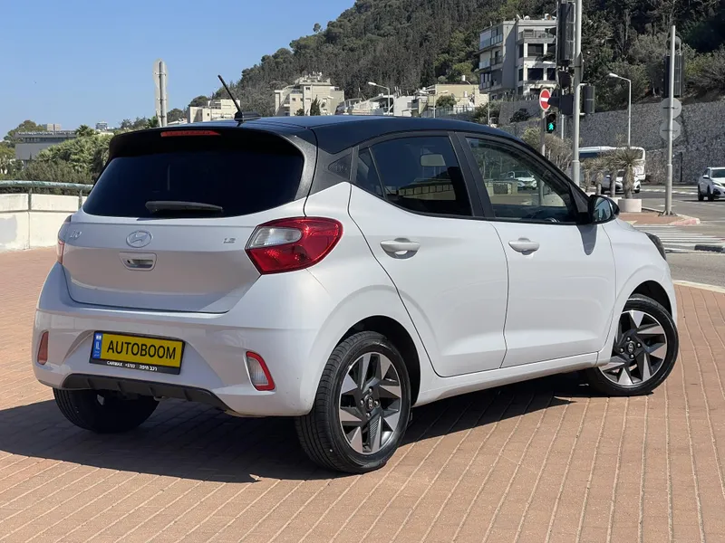 Hyundai i10 с пробегом, 2024, частная рука