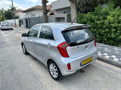 Kia Picanto 2ème main, 2014, main privée