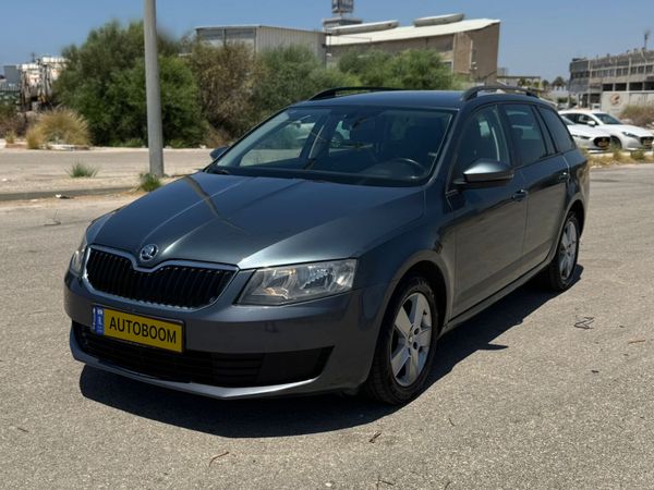 Škoda Octavia 2ème main, 2015