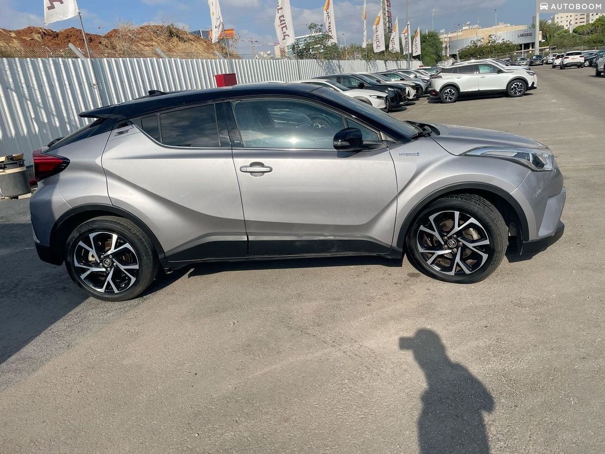Toyota C-HR 2ème main, 2017