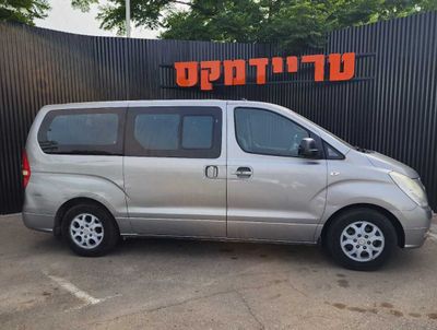 יונדאי i800, 2011, תמונה