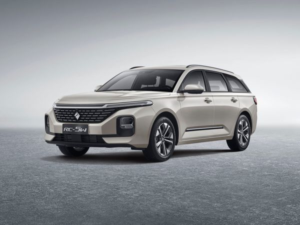 Baojun RC-5 2020. מרכב, צורה. סטיישן 5 דלתות, 1 דור