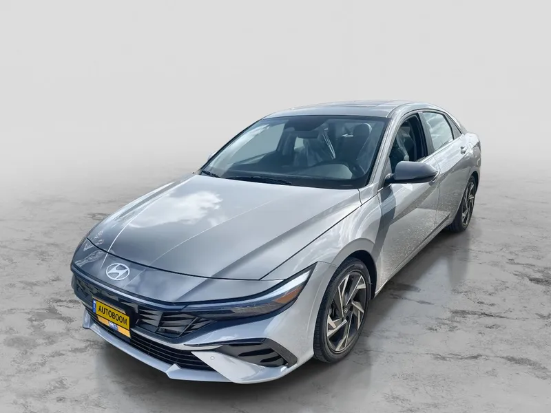 Hyundai Elantra 2nd hand, 2024, private