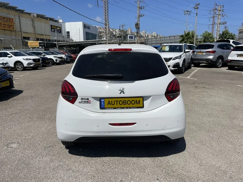 Peugeot 208 2ème main, 2019, main privée