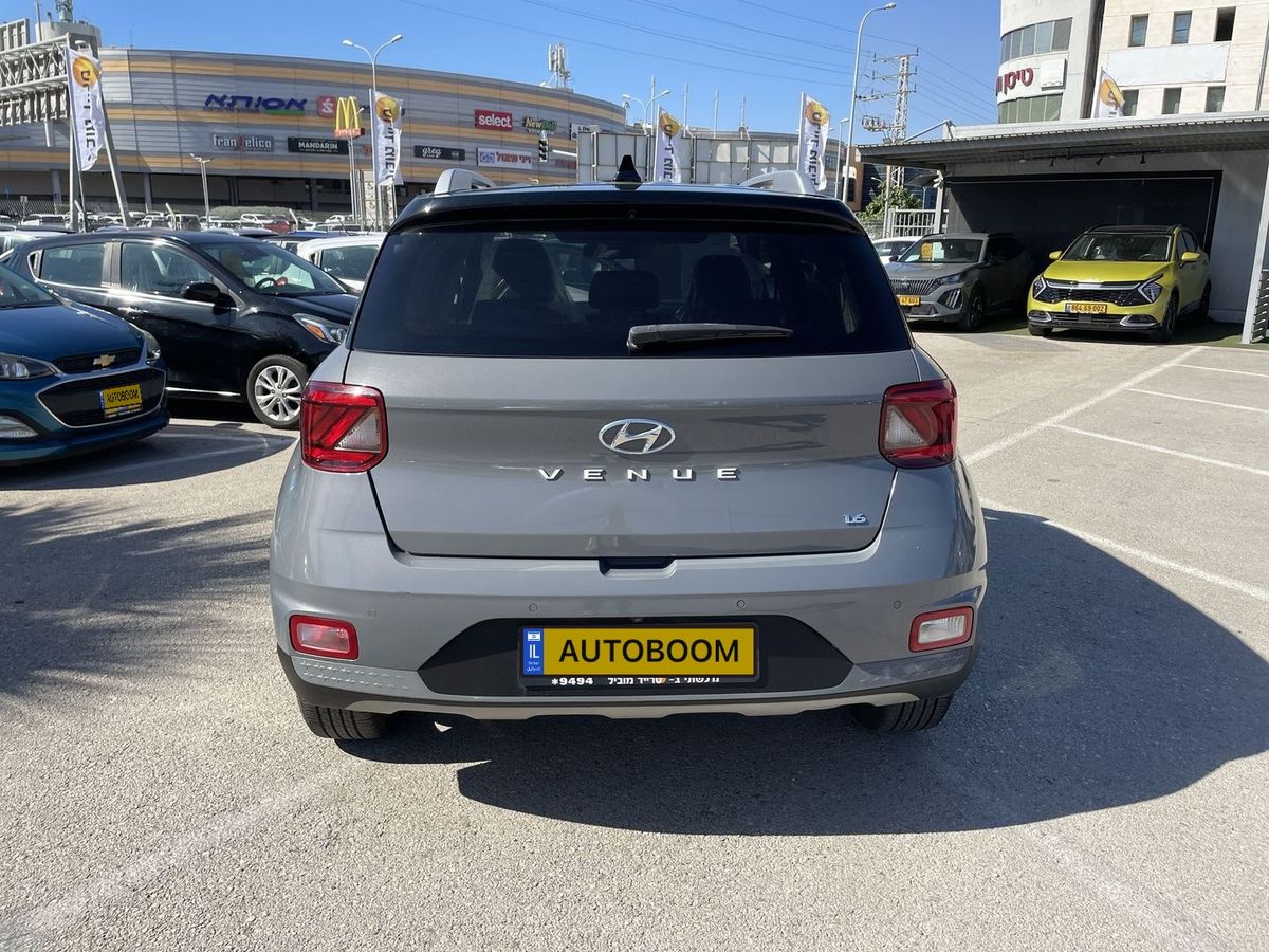 Hyundai Venue 2nd hand, 2022, private hand