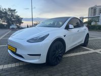 Tesla Model Y 2nd hand, 2022, private