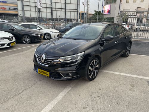 Renault Megane, 2021, photo