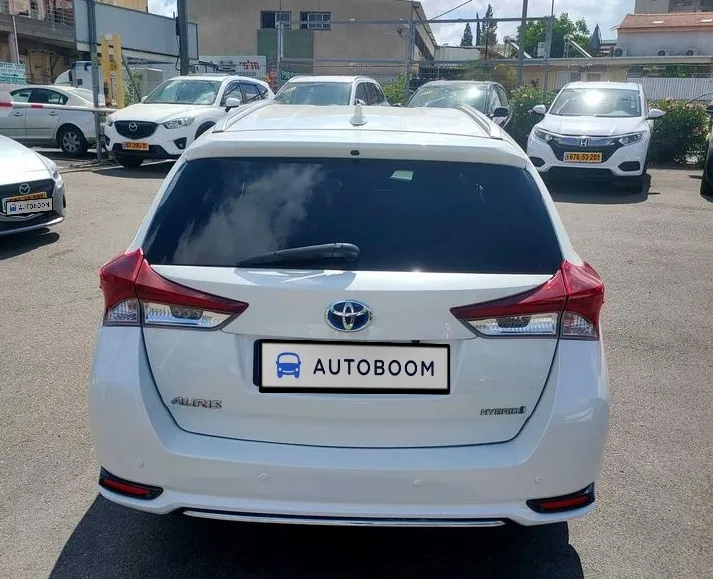 Toyota Auris 2nd hand, 2018, private hand