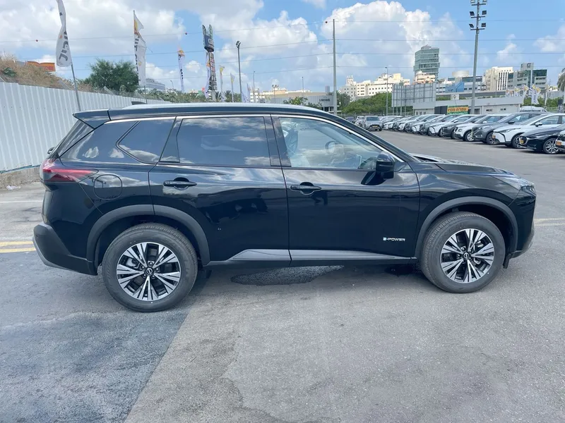 Nissan X-Trail nouvelle voiture, 2024