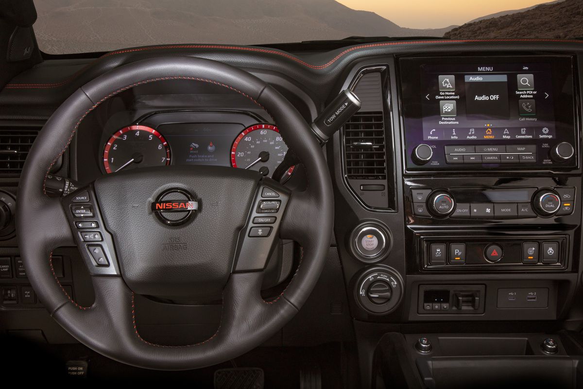 Nissan Titan 2019. Dashboard. Pickup double-cab, 2 generation, restyling