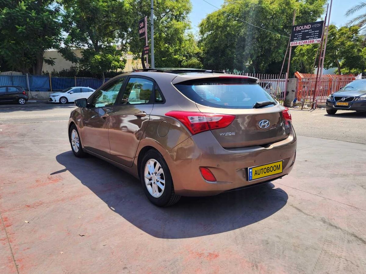 Hyundai i30 2ème main, 2012, main privée