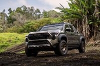 Toyota Tacoma 2023. Carrosserie, extérieur. 2 pick-up, 4 génération