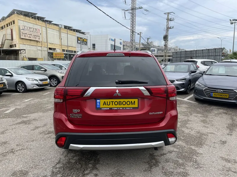 Mitsubishi Outlander 2nd hand, 2016, private hand