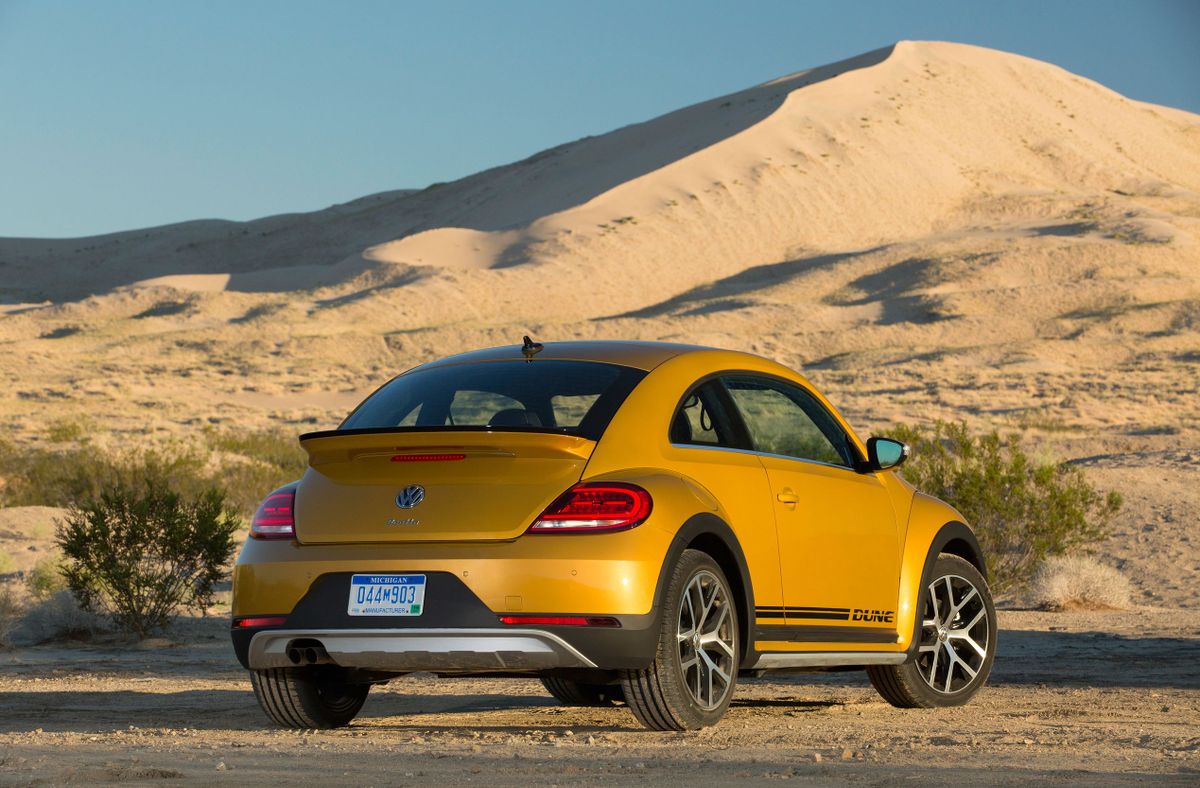Volkswagen Beetle 2016. Carrosserie, extérieur. Hatchback 3-portes, 2 génération, restyling