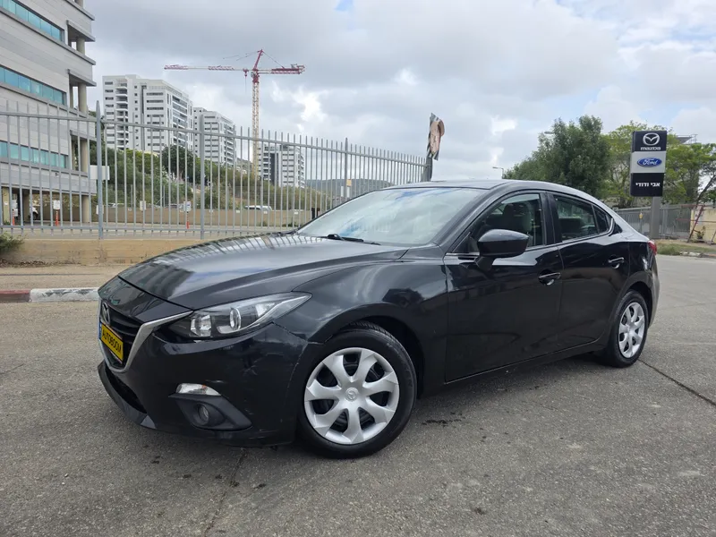 Mazda 3 с пробегом, 2015, частная