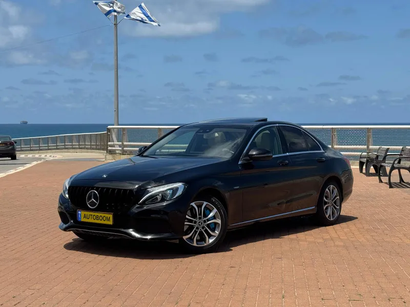 Mercedes C-Class 2ème main, 2018, privée